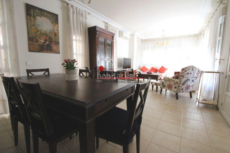 Foto 1546d905-9bad-4d84-b306-6d2c55d3e8df. Miete chalet mit heizung parking in Centro Villaviciosa de Odón
