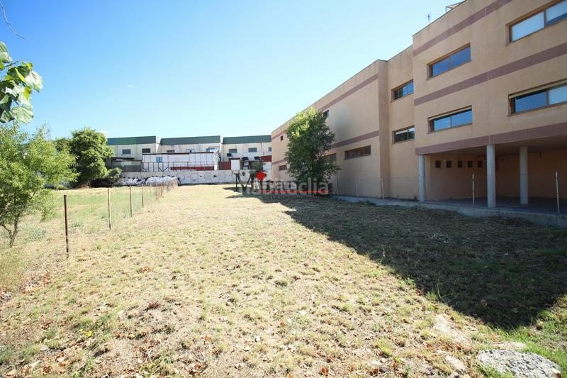 Foto 321271bc-0f52-4b80-985f-38310ee6944d. Solar industrial a Norte-Universidad Móstoles