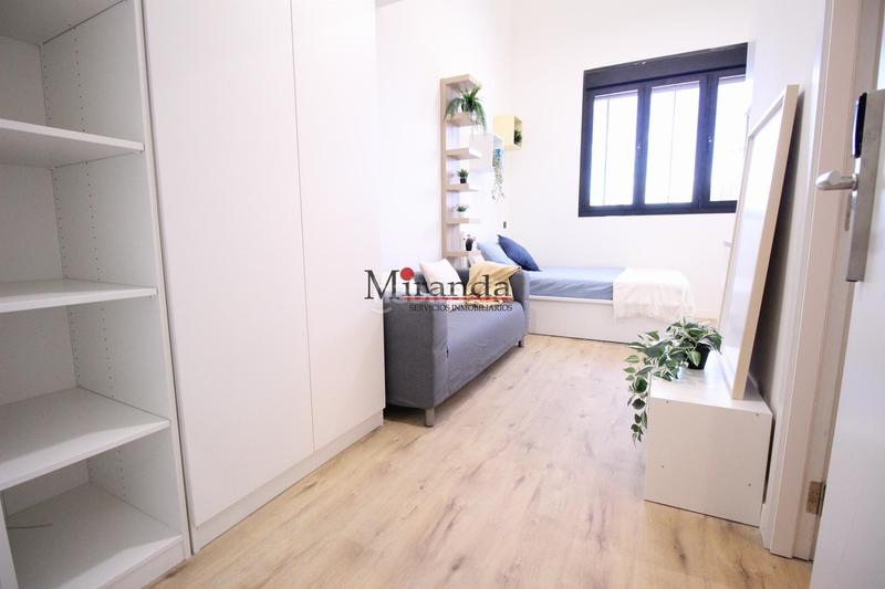 Foto 48062761-e0ea-4da0-8a0c-9c9f273abdab. Location appartement dans Centro Villaviciosa de Odón