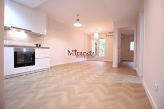 Miete Etagenwohnung in Centro. Villaviciosa de odónpiso