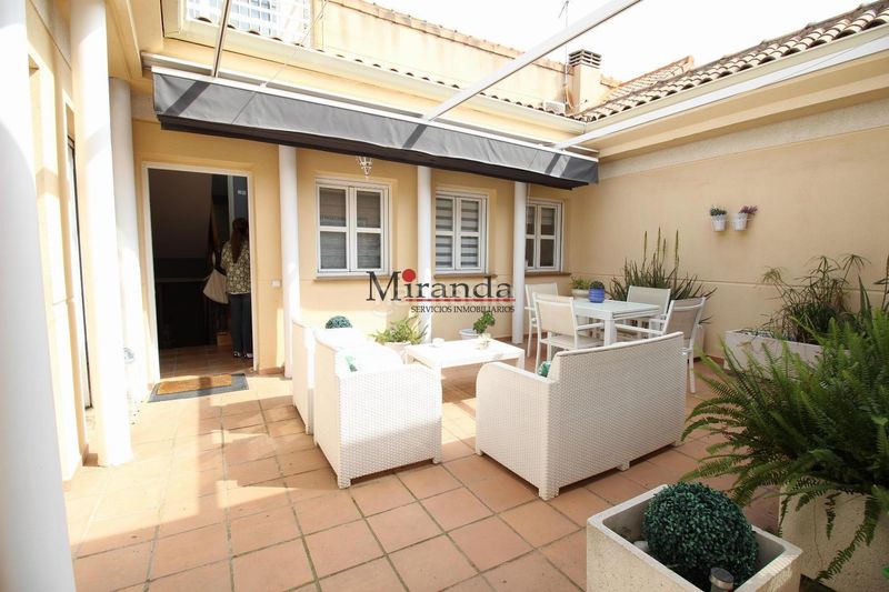 Foto 7df364c4-a908-4411-bc8f-558fb1368484. Miete chalet mit heizung parking pool in Centro Villaviciosa de Odón