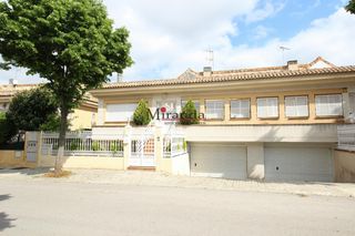 Rent Chalet  Gregorio mendell. Villaviciosa de odónchalet