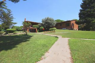 Chalet in El Bosque. Villaviciosa de odónchalet