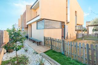 Maison jumelée  Carrer d'alfons xii. Casa pareada en venta en palafrugell