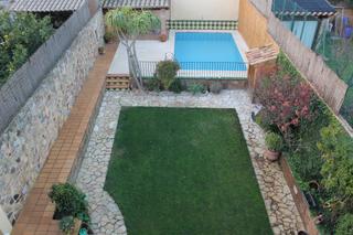 Casa adossada  Carrer de palamós. Casa unifamiliar con jardín y piscina privada en palafrugell