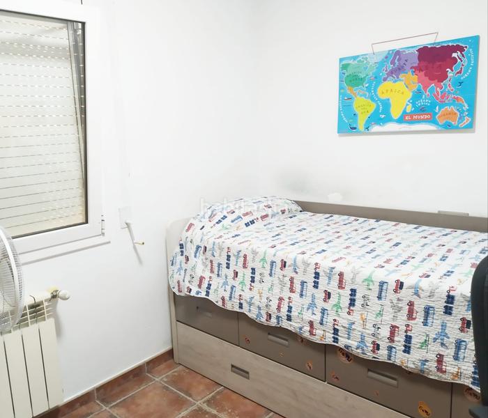 Foto 9c98c512-5d8a-4426-af72-83ad0096d6b9. Casa a schiera con riscaldamento parcheggio in Eixample Residencial Escala (L´)