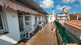 Àtic  Carrer de la constància. Ático céntrico con vistas en venta en palafrugell