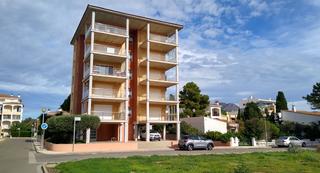 Apartament  Carrer de miguel de cervantes,. Apartamento en venta en el golfo de rosas con vistas al mar.