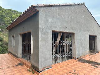 Xalet  Carrer primavera. Chalet independiente a reformar en venta en l'estartit, torroell