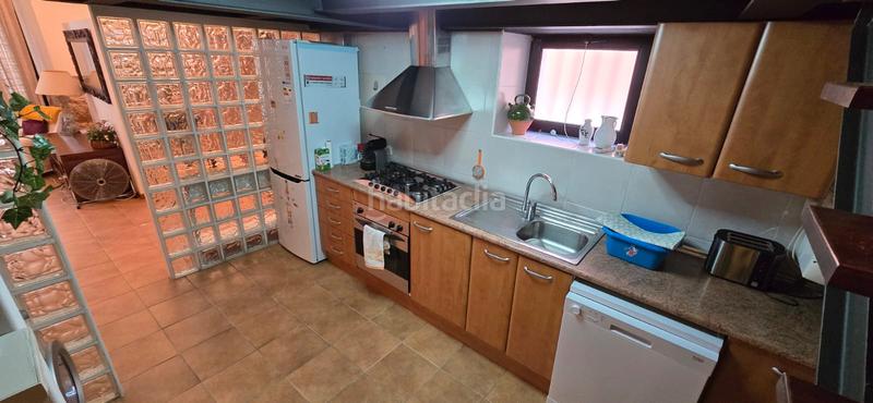 Foto 4dc0b771-732b-43f7-8515-9272fed03135. Apartament amb calefacció a Eixample Sant Feliu de Guíxols