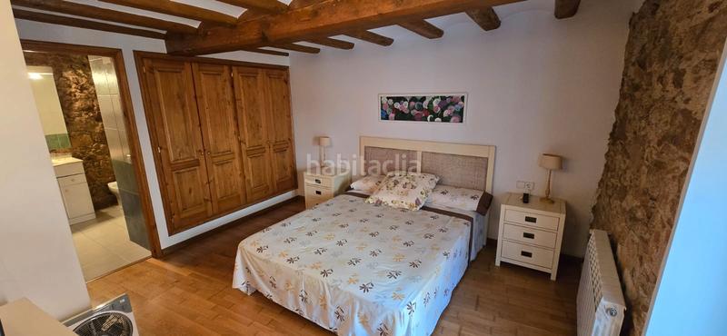 Foto a3fba289-1989-4f05-9fa7-ae760551638c. Apartament amb calefacció a Eixample Sant Feliu de Guíxols