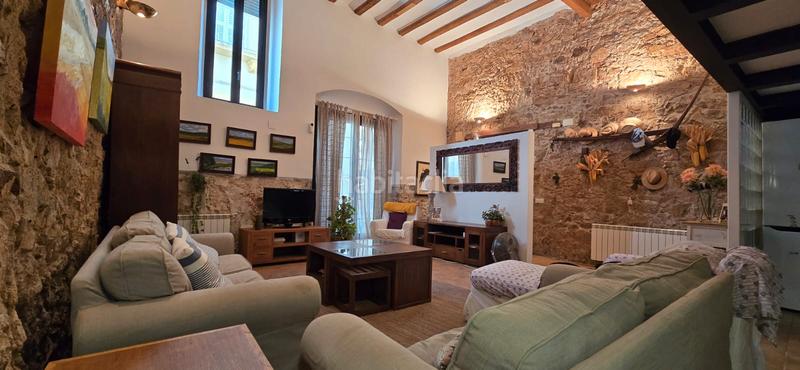 Foto de2a81c5-5b9c-4796-a4bc-54ba791c4e53. Apartament amb calefacció a Eixample Sant Feliu de Guíxols