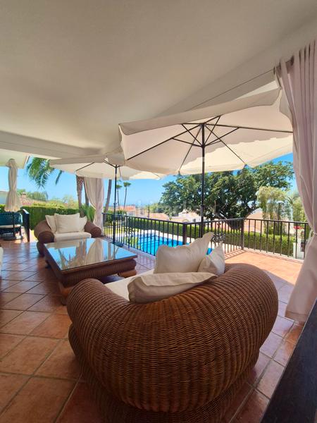 Foto 13632ee9-1c9a-43e2-b8c4-46c4d16ab5e4. Casa villa del carmen en la la campana, : elegancia atemporal con impresionantes vistas al mar en Marbella