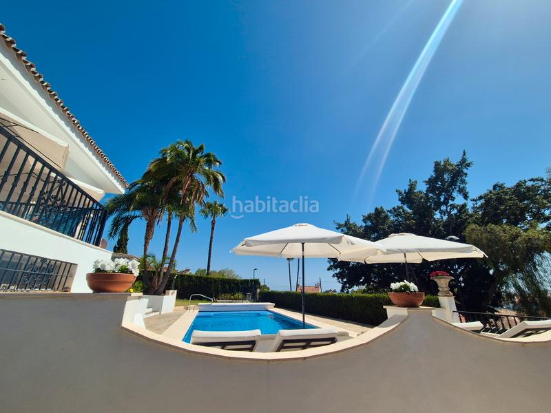 Foto fb0a5fbc-2f60-4b6f-9726-4a17d61de3ff. Casa villa del carmen en la la campana, : elegancia atemporal con impresionantes vistas al mar en Marbella