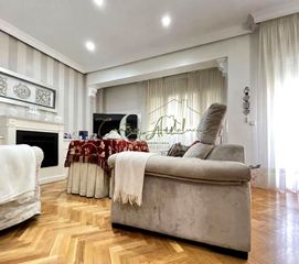 Flat  Avenida de la estación. Fantastico piso en a.v la estación trecera planta