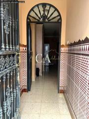 Casa  Ceuta. Vivienda centrica