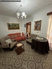 Casa  Miguel quintero merino. Se vende casa de planta baja