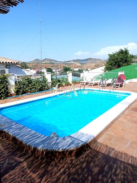 Foto 1cd56fc9-06ab-4a6d-8771-8076263c63e2. Casa en Puente Genil