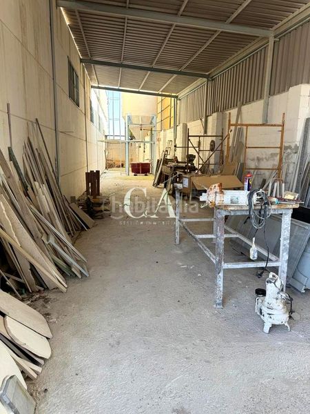 Foto 627d5a7c-915e-49a3-8778-b956c6ff631b. Nau industrial a Casariche