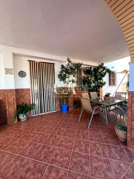 Foto 16c73da5-d87c-47ef-ba04-165afbce8468. Casa a Puente Genil