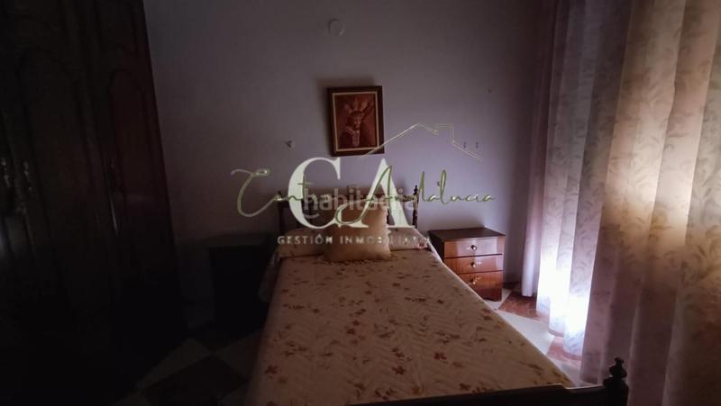 Foto f414e088-5ace-4ec0-aaf7-aca7f7299f0a. Piso amplio piso con muchas posibilidades en Puente Genil