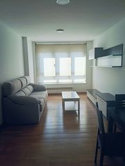 Lloguer Pis  19. Piso en alquiler en centro, 3 dormitorios.