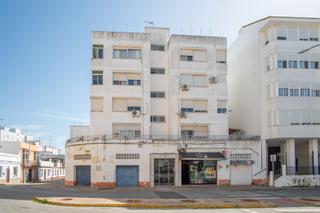 Appartement  Calle ramon menendez pidal. Vistas despejadas y buenas dimensiones