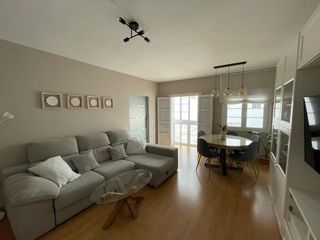 Flat in Plaza de toros - Venta Vargas - Capitania. Piso reformado en el centro con ascensor