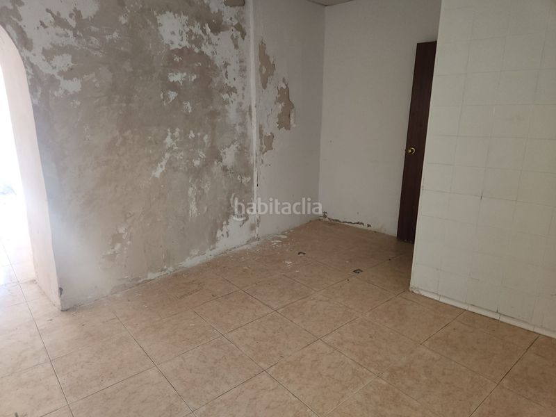 Foto b8792343-bd9d-44b5-85fc-740efeccc457. Local comercial a Centro Ciudad San Fernando