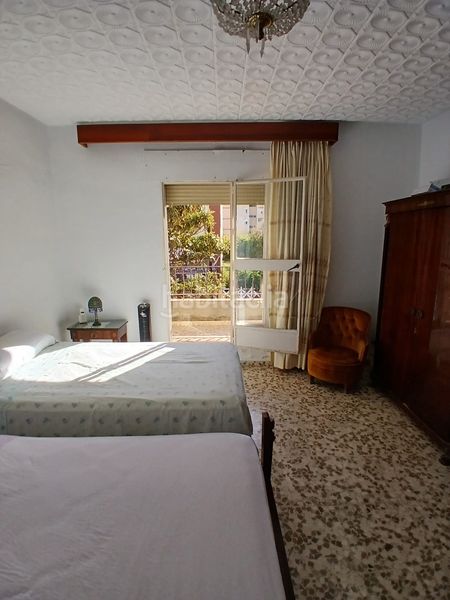 Foto 215db172-7d8b-421e-a2bd-2fee579d6b52. Casa  independiente con garaje en El Carmen San Fernando