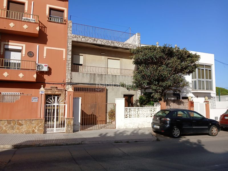 Foto b5cca05b-a521-458b-86eb-6821499005a4. Casa  independiente con garaje en El Carmen San Fernando