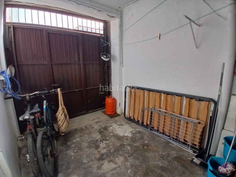 Foto ed56f8fa-854e-4d5b-bf0b-e95f40c07e7d. Casa  independiente con garaje en El Carmen San Fernando