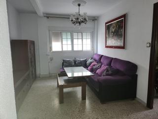 Pis a Cobreros Viejo. Piso con tres dormitorios y ascensor en cobrero viejo