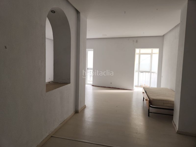 Foto fd660c0a-f01c-4861-9c99-c5e618a5ac34. Edifici a Centro Ciudad San Fernando