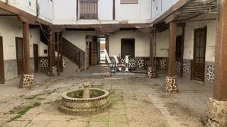 Casa a Almagro. Vivienda a reformar en pleno centro de almagro