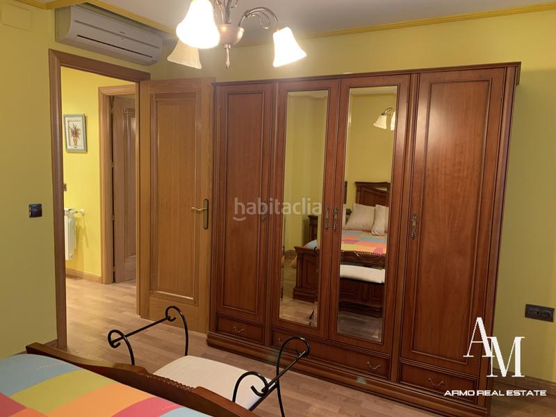 Foto a0fe3bf5-a37e-4b0d-b65c-b111343f20f0. Casa aparellada amb calefacció aparcament a Santa María - Pío XII Ciudad Real