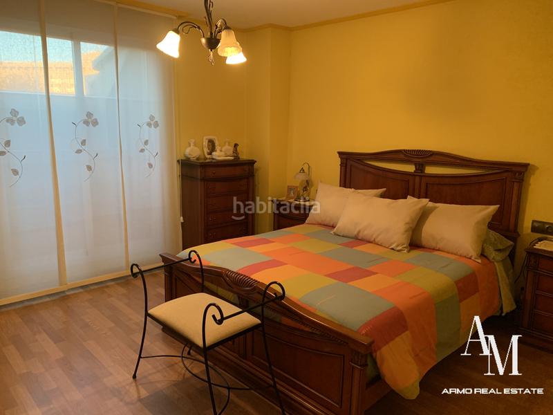 Foto a42e5977-15dc-47e4-9b06-690ae4ddd949. Casa aparellada amb calefacció aparcament a Santa María - Pío XII Ciudad Real