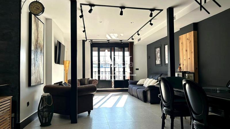 Foto e02f1cb0-ba66-423b-9965-02542b92f74f. Duplex avec parking dans Centro - Plaza Mayor Ciudad Real