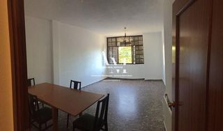 Piso en Pz. plaza de manuel diaz fernandez. 9. Piso 3 dormit  2 baños en proceso de desahucio