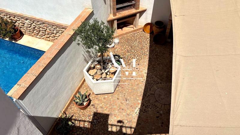 Foto c35eee3d-5d87-4d7d-998d-40ca80a297aa. Masía exclusiva casa en venta en Almagro