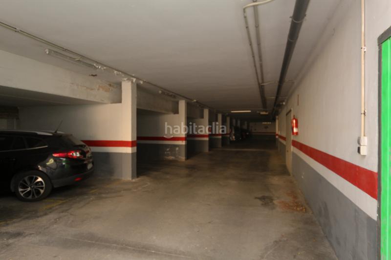 Foto c08e4bf3-b194-4e33-bdf0-99b901ec1b89. Autoparkplatz in El Bosque Chiva