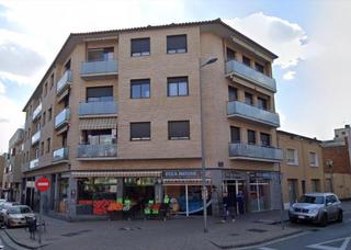 Aparcament cotxe  Mossen a. rodamilans. Solvia inmobiliaria  garaje terrassa