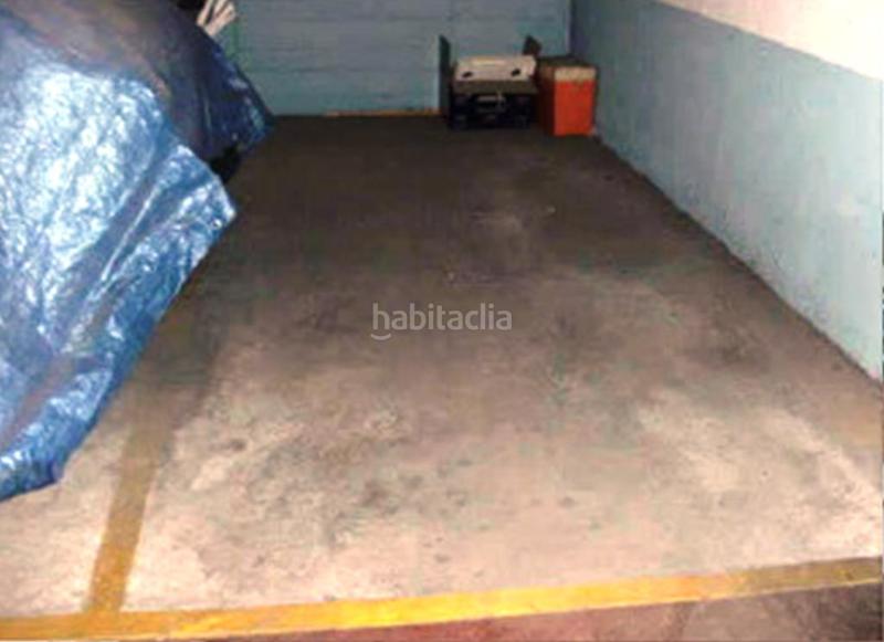 Foto 3760bbfc-9544-4d23-bc53-5929261ede74. Parking coche solvia inmobiliaria garaje y trastero en Terrassa