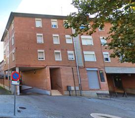 Aparcament cotxe  Matadepera. Solvia inmobiliaria  garaje y trastero terrassa