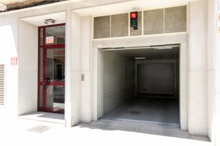 Autoparkplatz  Josep pau margantoni. Solvia inmobiliaria  garaje alzira