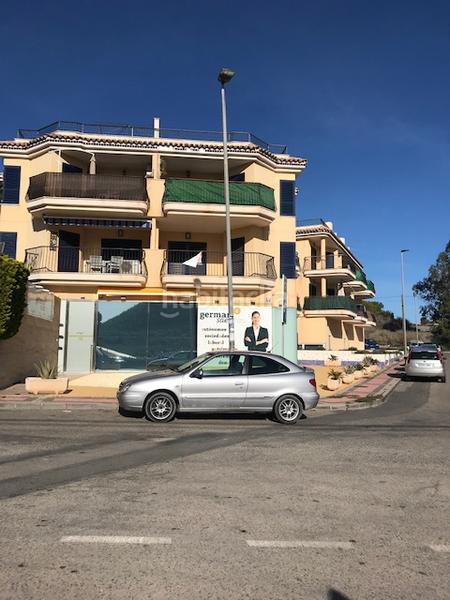 Foto 528db05d-cdb0-4f05-b5a4-2ebc0748c1b7. Parking voiture dans Los Collados-Los Geraneos Águilas