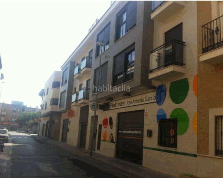 Foto 02ce1d45-b2c6-4d0e-8219-33c3a1465668. Aparcament cotxe a Cheste