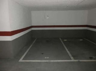 Aparcament cotxe a MONCADA