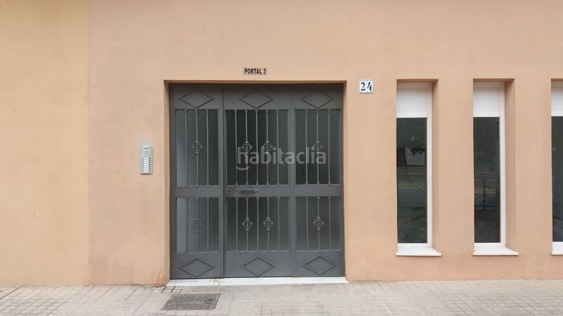 Foto 4d47ac49-c2c1-4e9e-9855-9a830f46d1ff. Aparcament cotxe a Lebrija