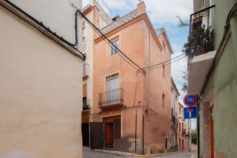 Foto 713aa04a-dc5f-41dd-a5c6-5956ba9a575a. Chalet solvia inmobiliaria casa en Centro Ontinyent